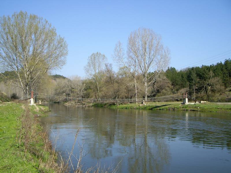 река