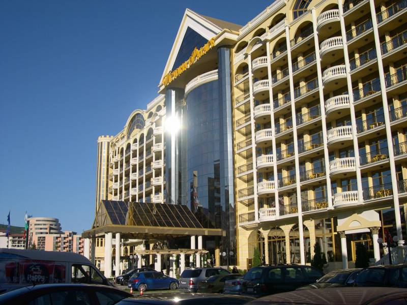 Виктория палас, Слънчев бряг