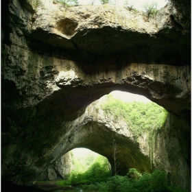 Devetaki cave