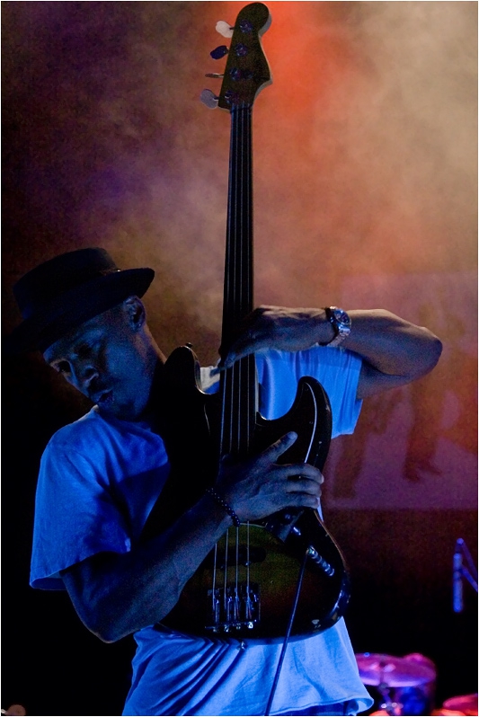 MARCUS MILLER - 14