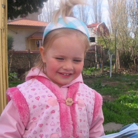 alexandra-mari HAPPY