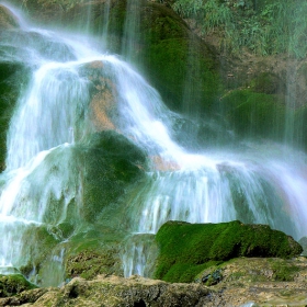 Крушунски водопади