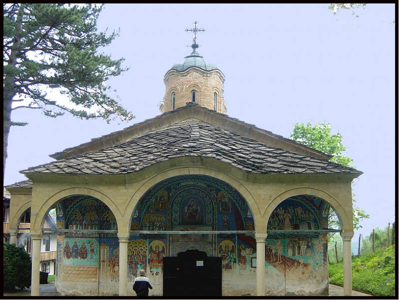 Черквата в Батошевски манастир
