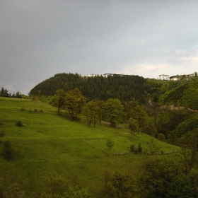 Изглед от терасата (с. Баните, Родопите)