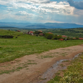 Междуселски път