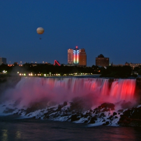 Niagara Falls By Night