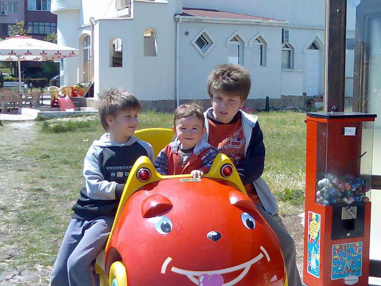 Кристиян Радев, 1 год. и 8 мес.