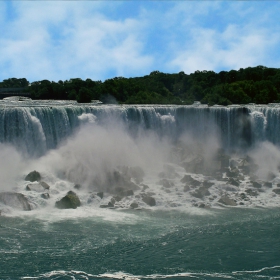 Niagara Falls at worktime