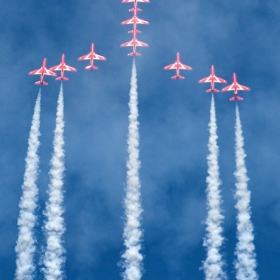 Royal Air Force Aerobatic Team, The Red Arrows (UK)-2