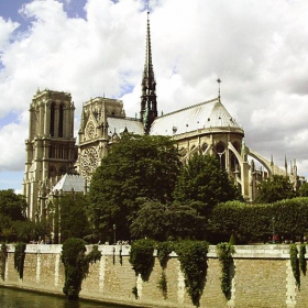 Paris - градът на катедралите