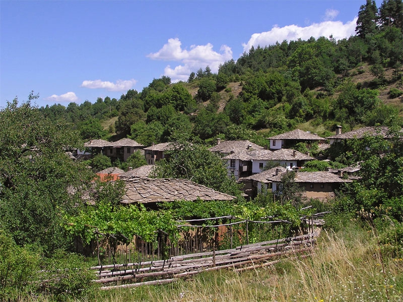 Selo Leshten