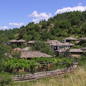 Selo Leshten