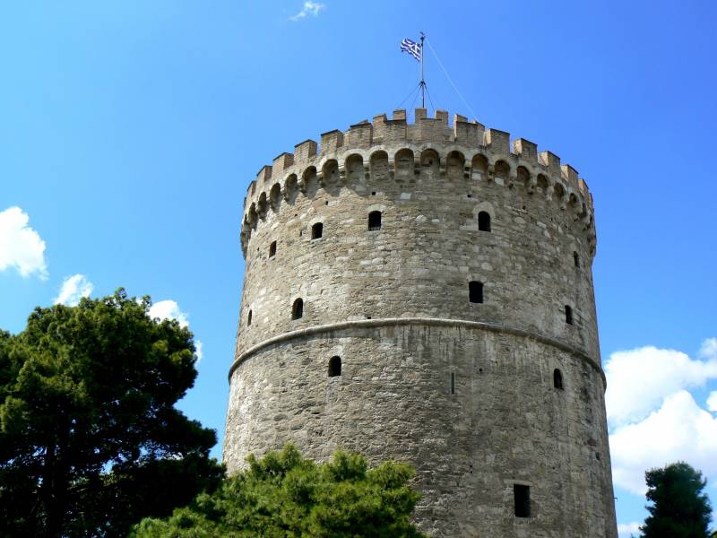 Бялата кула