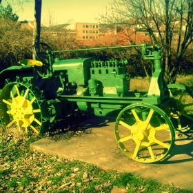 HDR-Tractorr