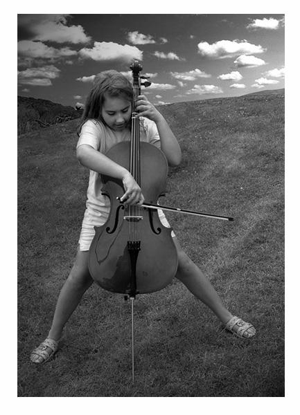 Nia- \'Apocalyptica\' style:)