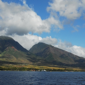 Lahaina Mountains,Hilo-Hawaii