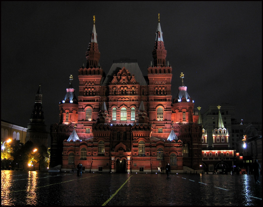 Moskow by night