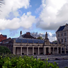 Statue of Queen Anne-Barnstaple