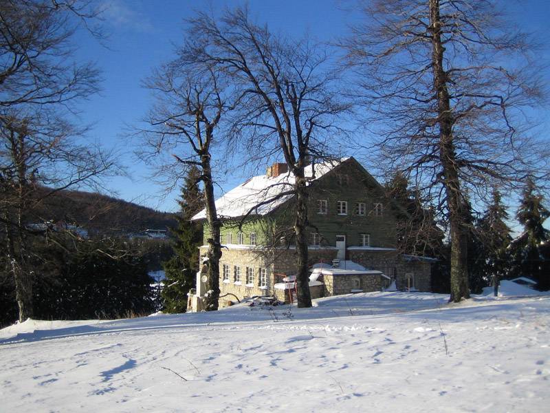 Хижа Узана