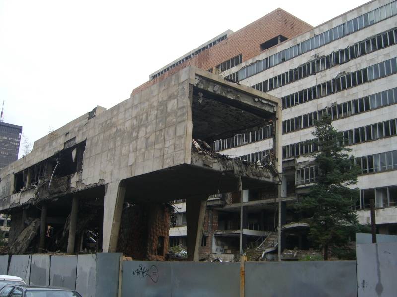 Bombed building in Belgrade 2