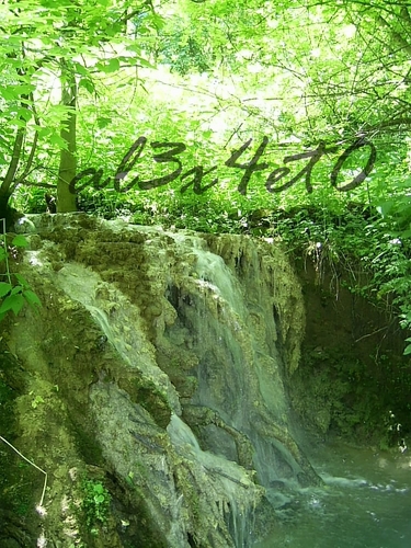 Зелен Водопад