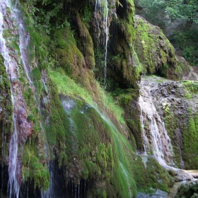 Крушунски водопади