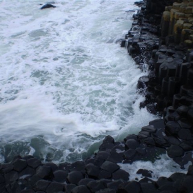 GIANTS CAUSEWAY ROCKS