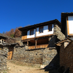 Лещен