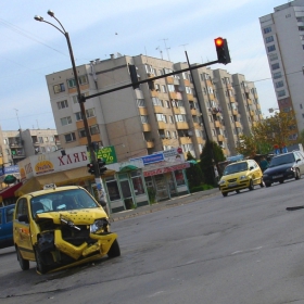 Бъдете разумни...Весели празници...