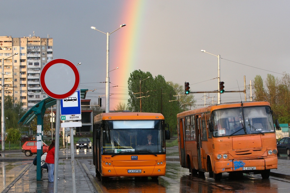 контрасти