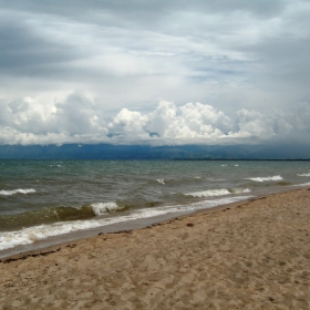 Езерото Tanganyika,Burundi, на хоризонта Congo (Africa)