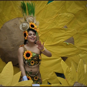 .. la 'bomba' latina de la calle ..