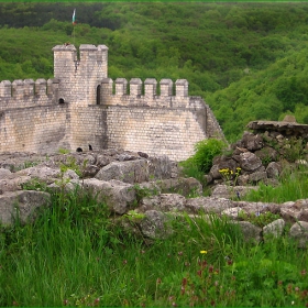 ...и Шуменската крепост