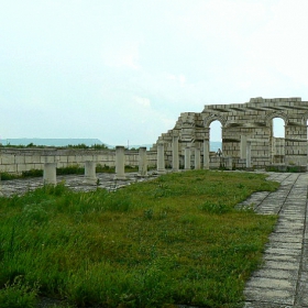 Останки от базиликата в Плиска