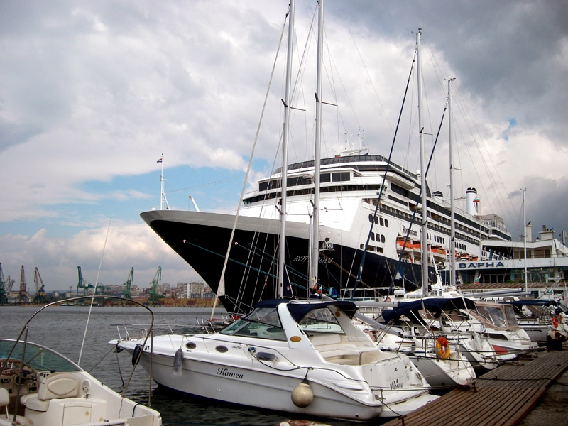 5.05.2008 Морска гара - Варна 'ROTTERDAM' liner