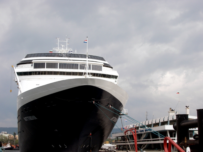 5.05.2008 Морска гара - Варна 'ROTTERDAM' liner 2