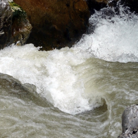 Силна вода