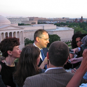 Bulgarskiat premier Sergei Stanishev vuv Washington DC