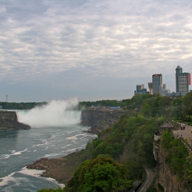 Niagara Falls ot Canadskata strana