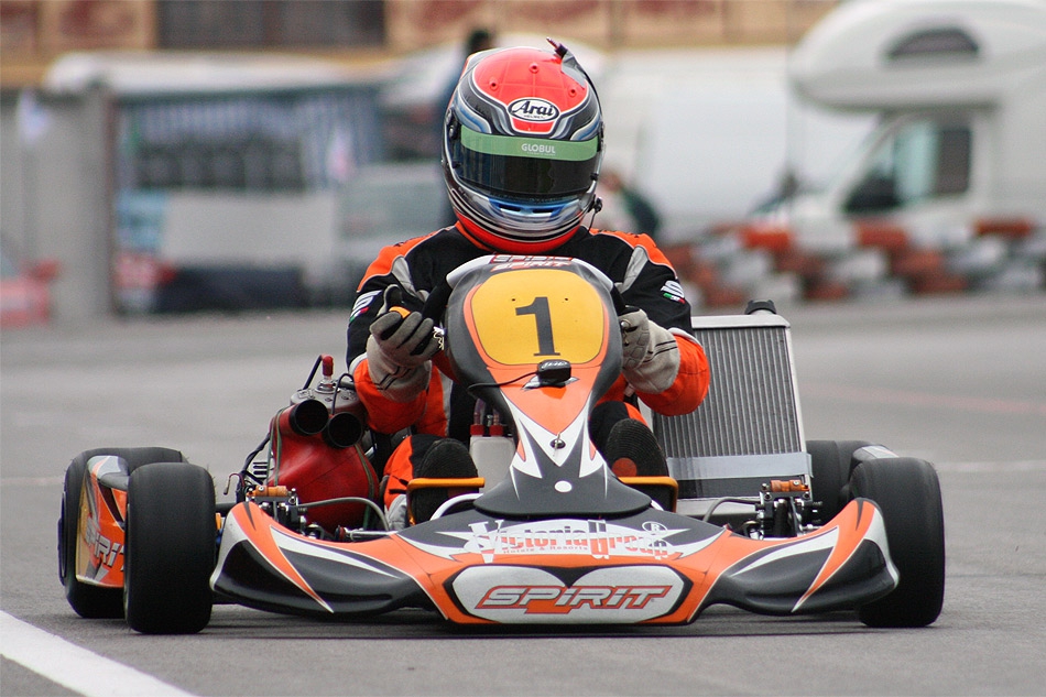 Владимир Арабаджиев - Републикански шампион и шампион в CIK/FIA South-Eastern European Karting Zone за 2007 г., клас KZ2 (ICC)