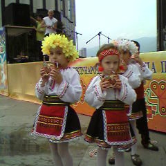 Жадни