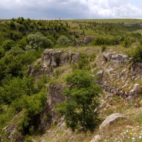 Карлуковски карстов комплекс