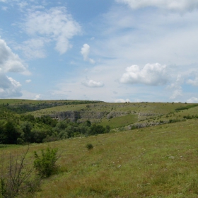 Карлуковски карстов комплекс