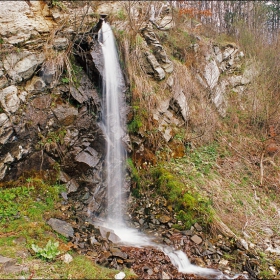 Водопадче край река Ведена