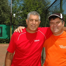 Г-н Петър Михнев и Г-н Джими Желев на Тенис турнир за любители Carlsberg Tennis Challenger