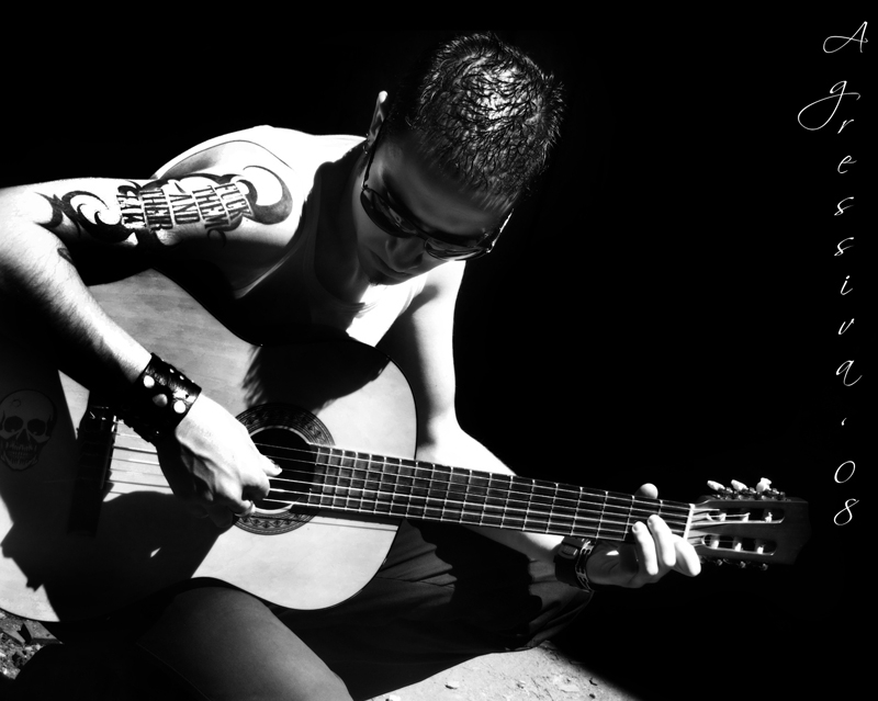 Not another fool with guitar