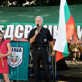 ... смешно, по-смешно, най-смешно, сиво ежедневие ...