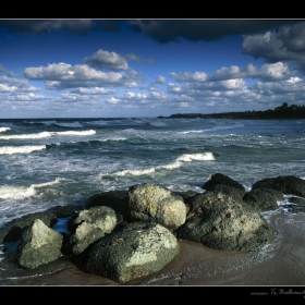 Черно море край Лозенец