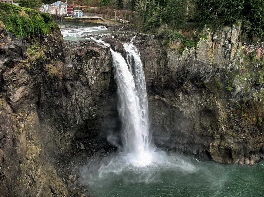 Snoqualmie Falls
