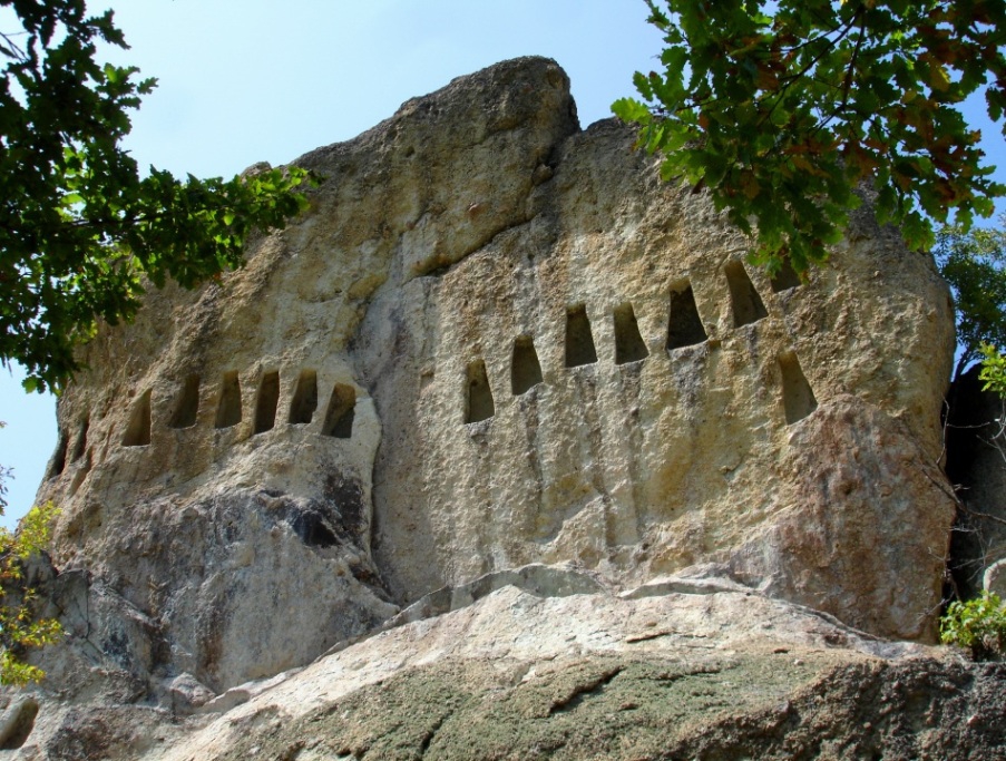 Пармаклъ кая